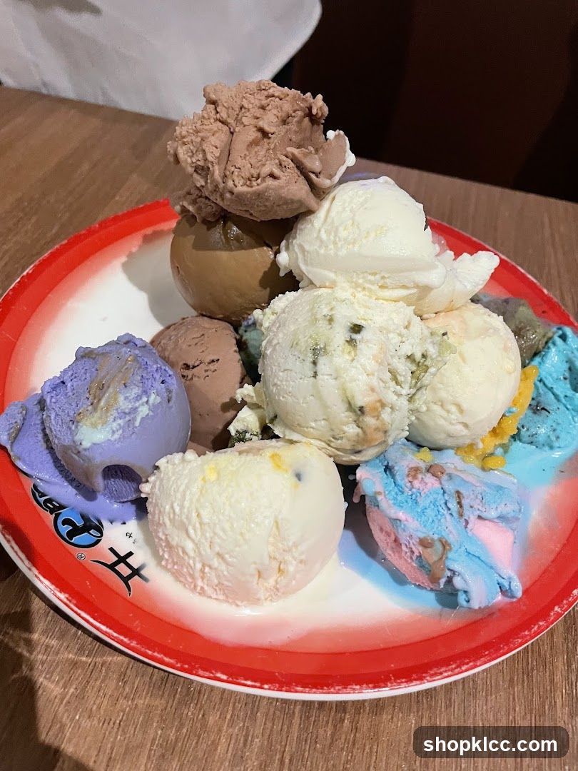 Assorted Ice Cream Scoops