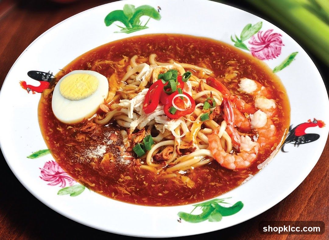 Spicy Noodle Soup with Shrimp and Egg