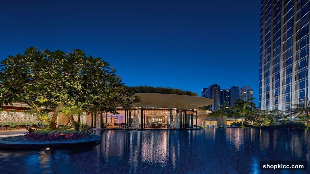 KLCC Swimming Pool