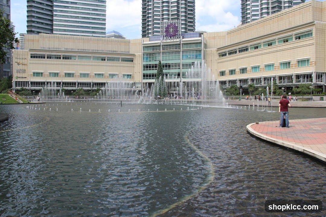 Suria KLCC Fountain