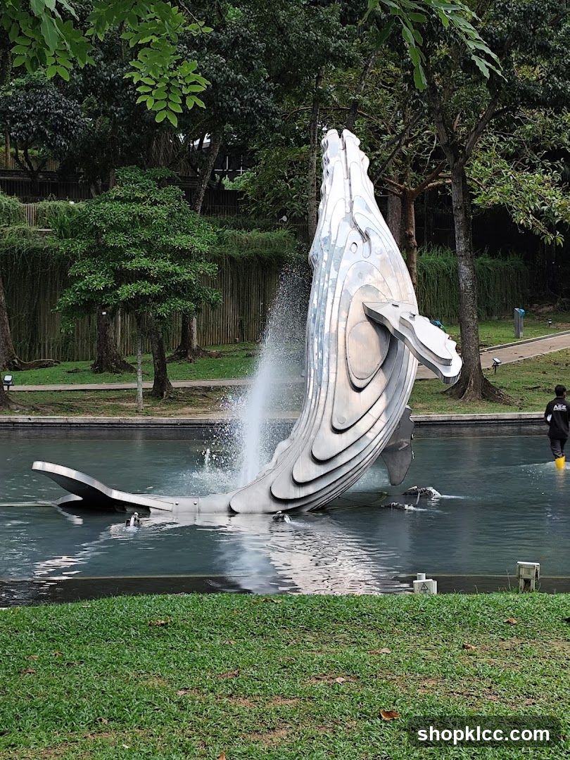 Whale Sculpture Fountain