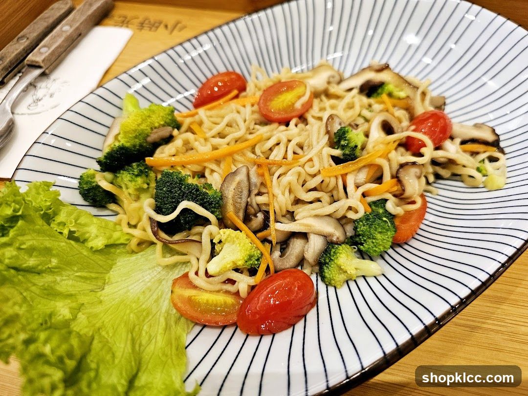 Noodle Dish with Vegetables