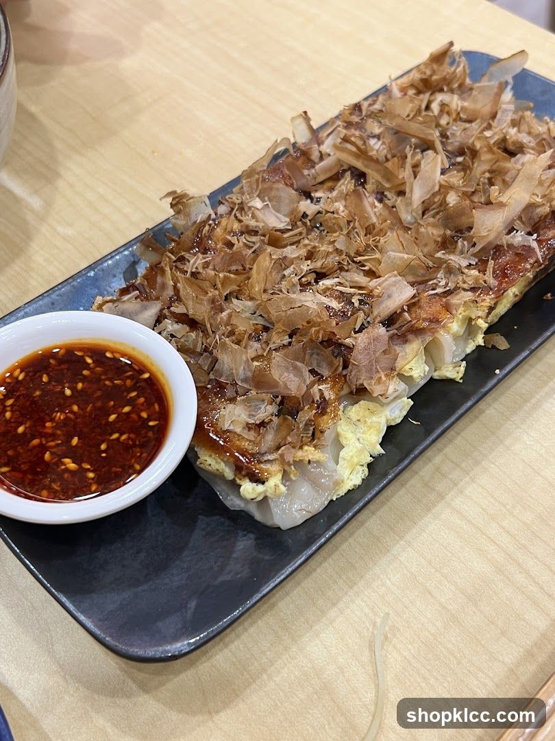 Okonomiyaki with Dipping Sauce