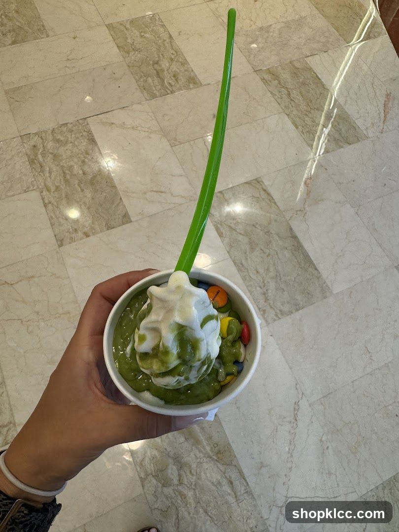 Frozen Yogurt with Toppings