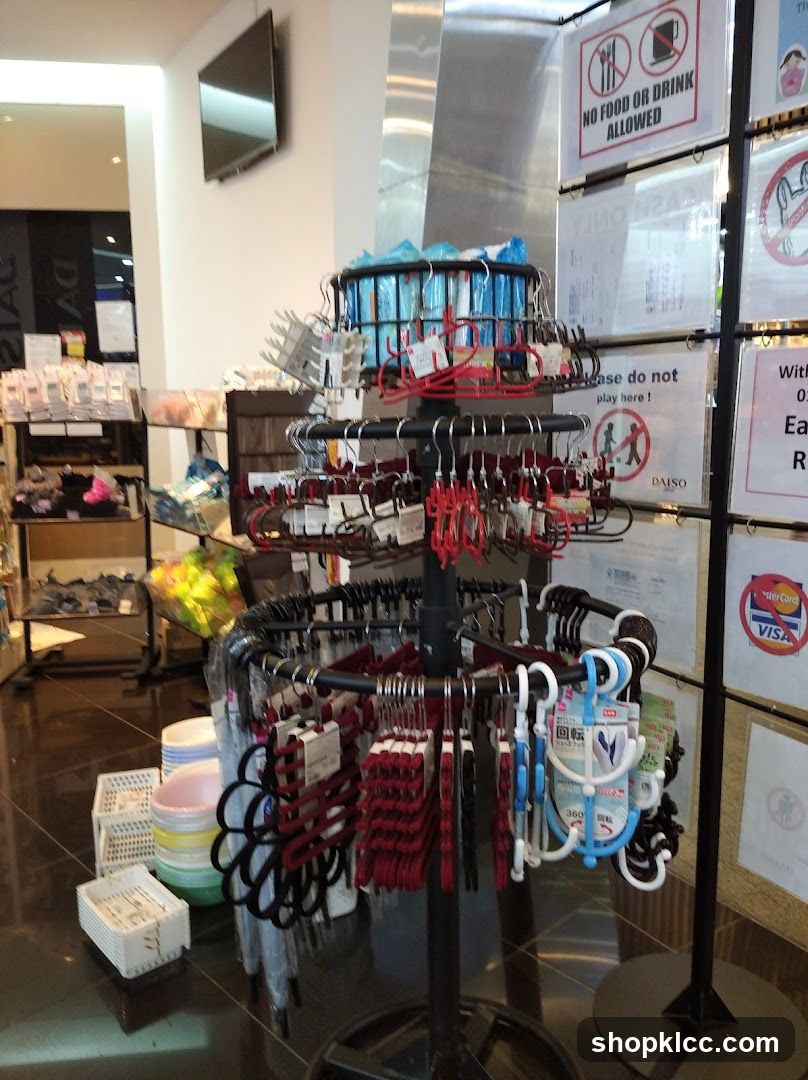 Retail store display