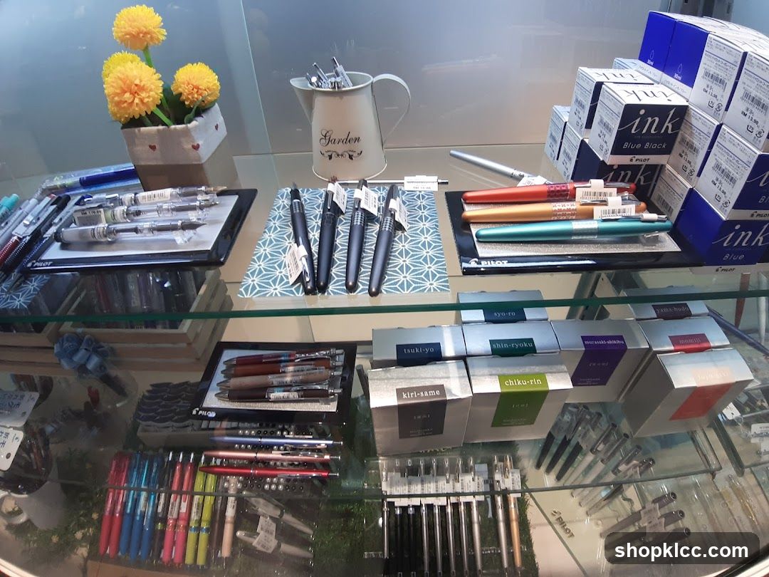 Pen and Ink Display