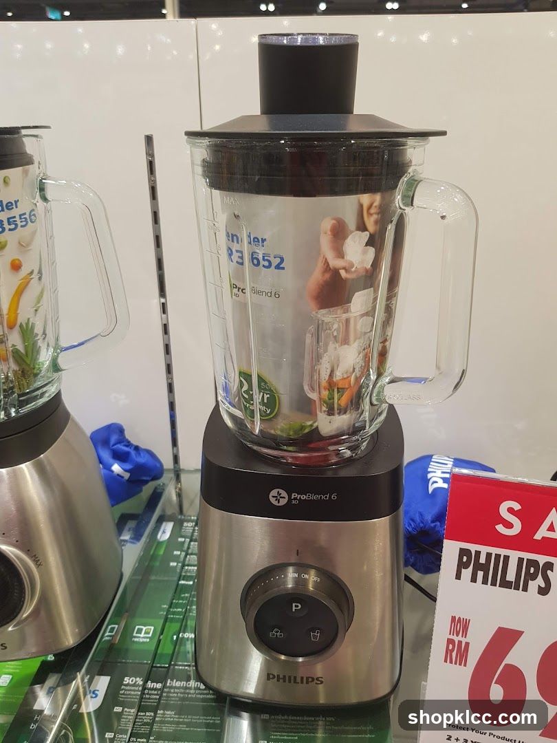 Philips Blender on Display