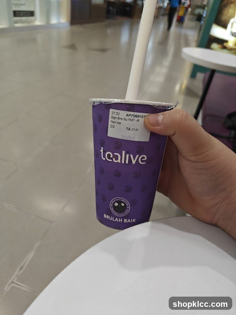 Tealive Cup in Mall