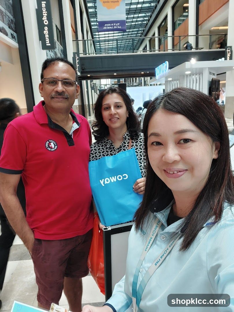 People in a mall