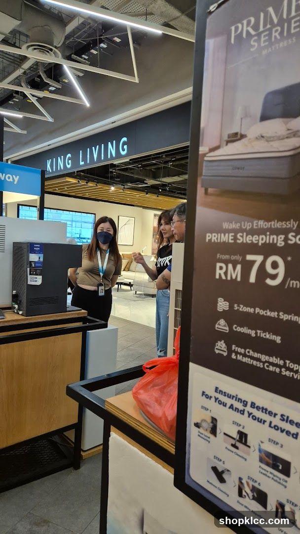 King Living Store Display