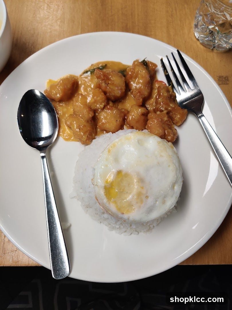 Fried Egg with Rice and Curry