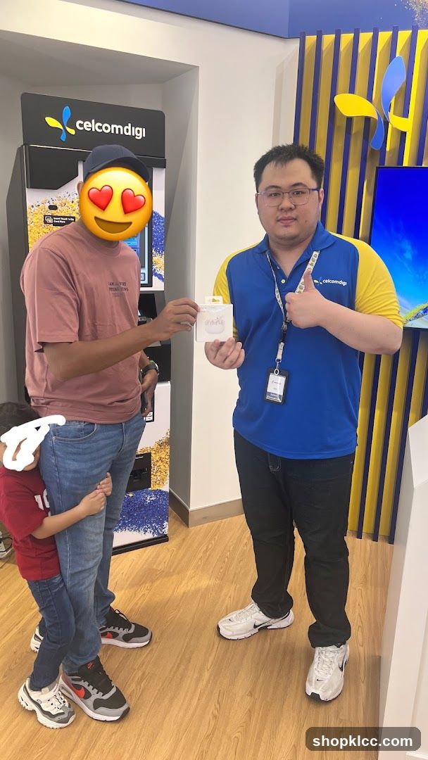 Customer receiving a product