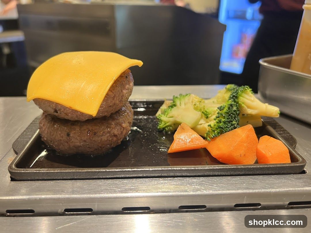 Cheeseburger Patties with Vegetables