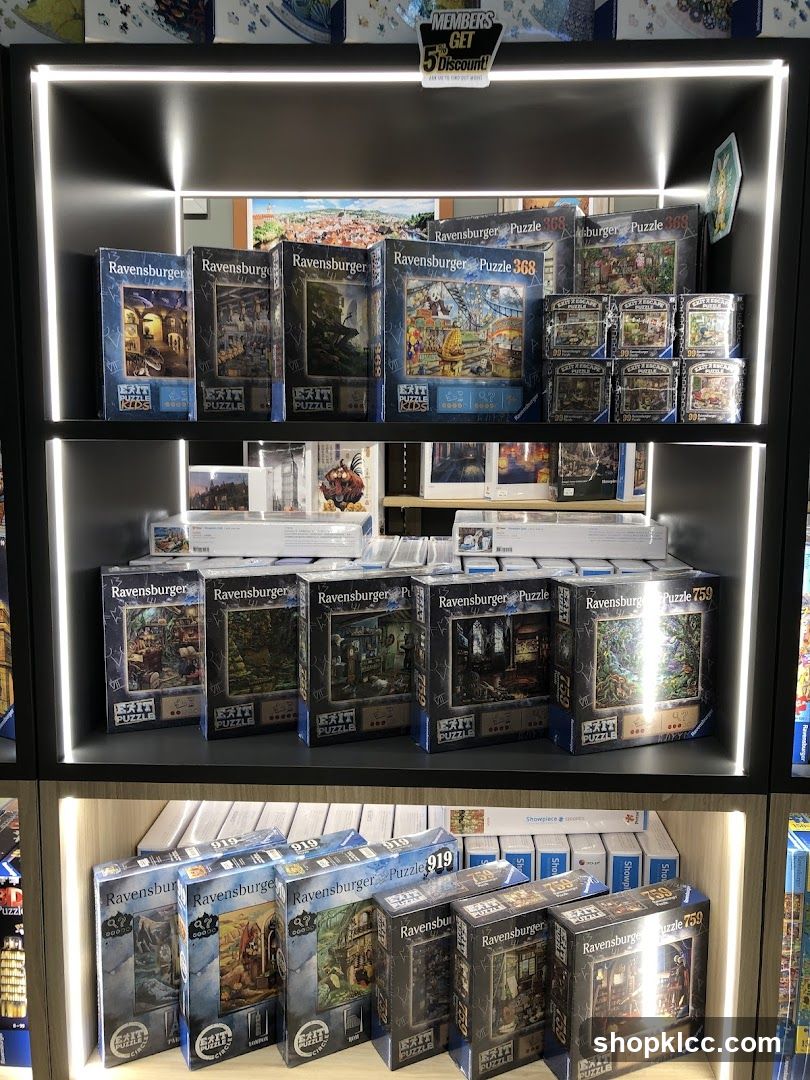 Puzzle Store Display