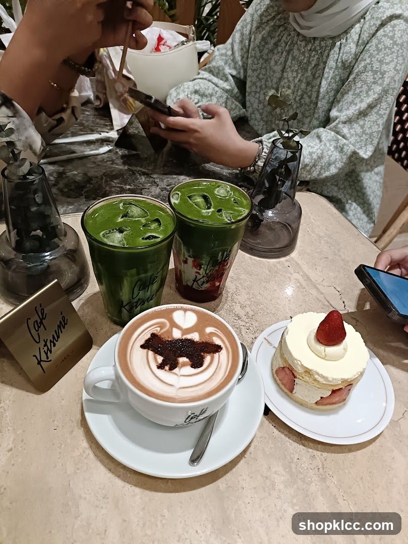 Cafe drinks and dessert