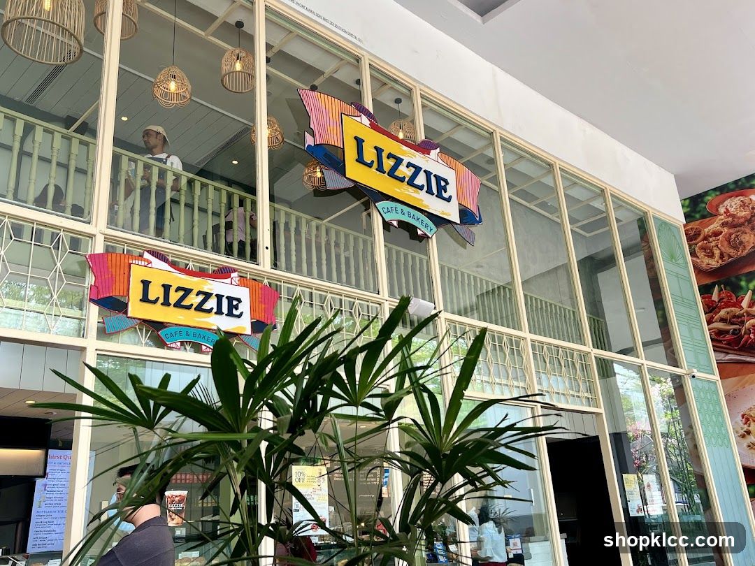 Lizzie Cafe & Bakery