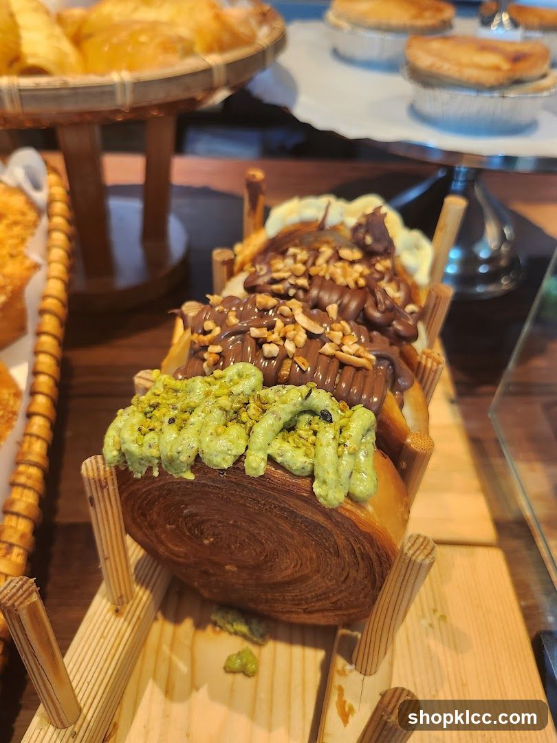 Croissant with Toppings
