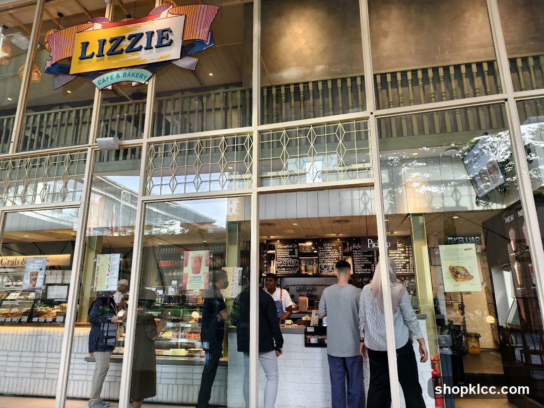Lizzie Cafe & Bakery