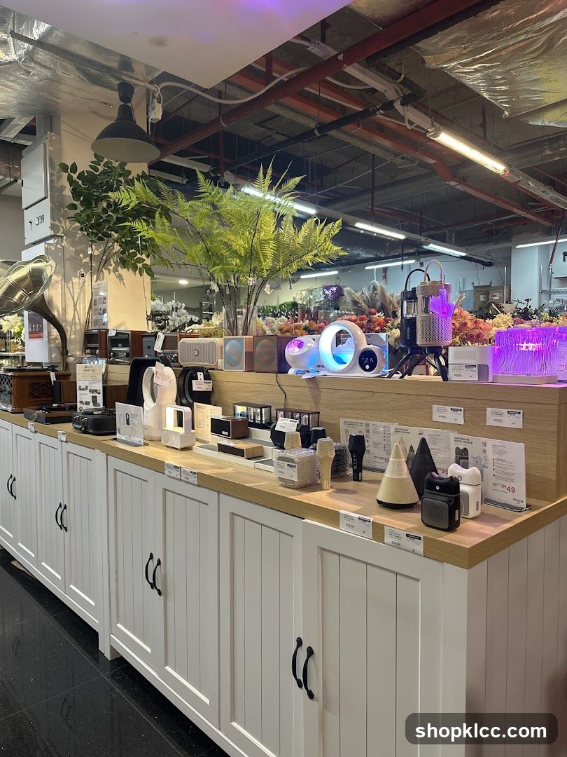 Display of electronics and decorative items