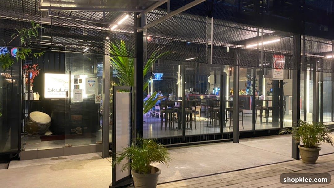 Sky Lounge