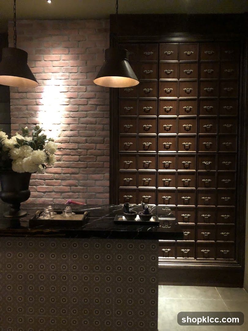 Reception Area Decor