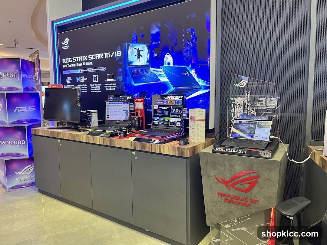 ASUS ROG Gaming Laptops Display