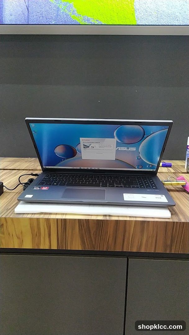 ASUS Laptop Display