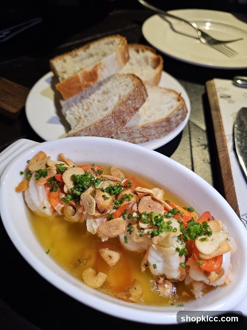Garlic Shrimp with Bread