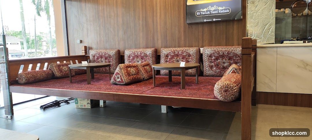 Restaurant Seating Area