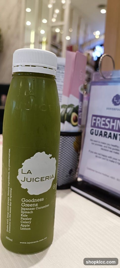 La Juiceria Goodness Greens Bottle