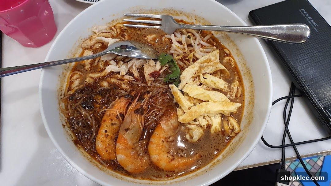 Bowl of Laksa with Shrimp