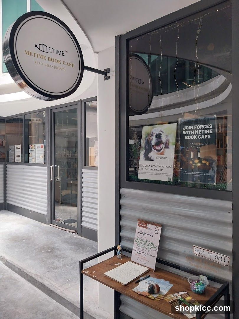 MeTime BookCafe