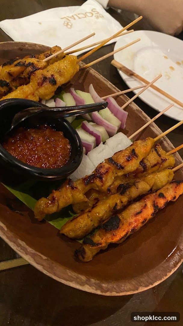 Chicken Satay with Peanut Sauce