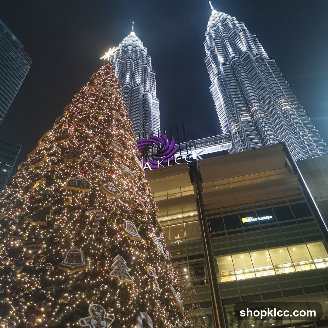 Christmas Tree in front of Petronas Towers