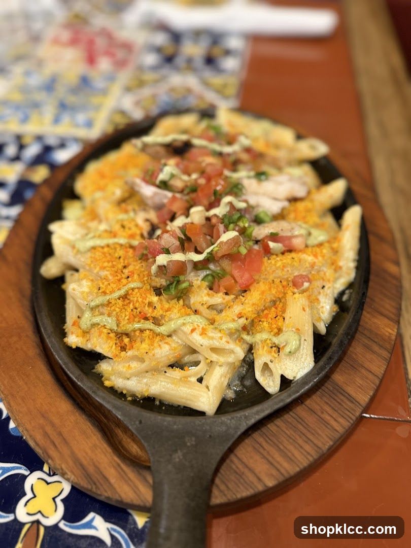 Penne Pasta with Chicken and Toppings