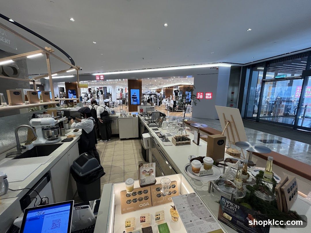 Coffee Bar in a Retail Store