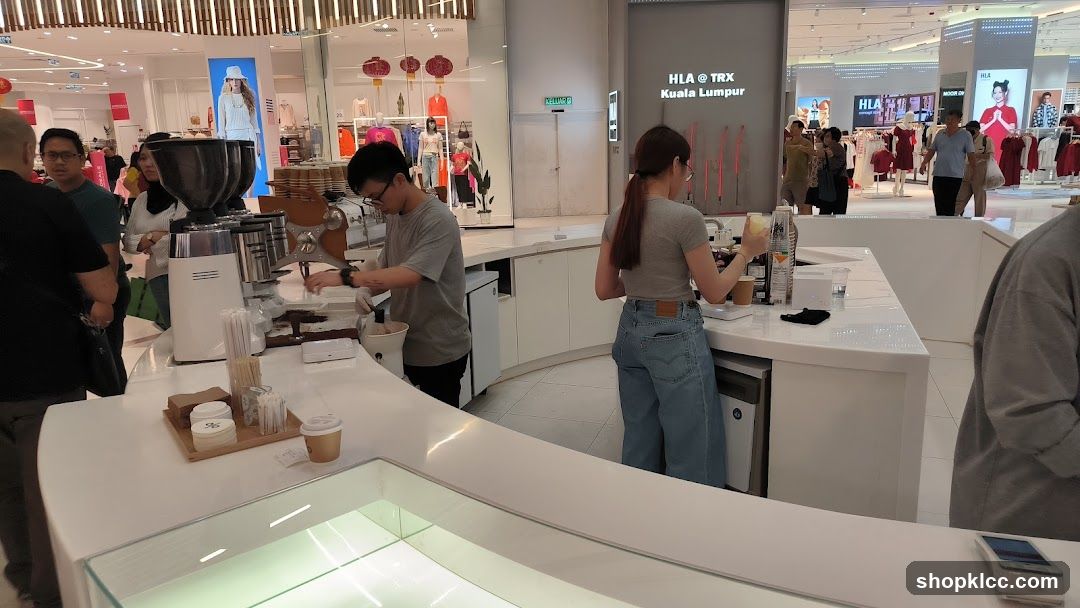 Coffee Bar in a Mall