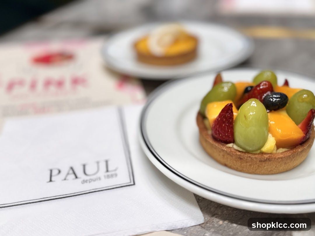 Fruit Tart and Napkin