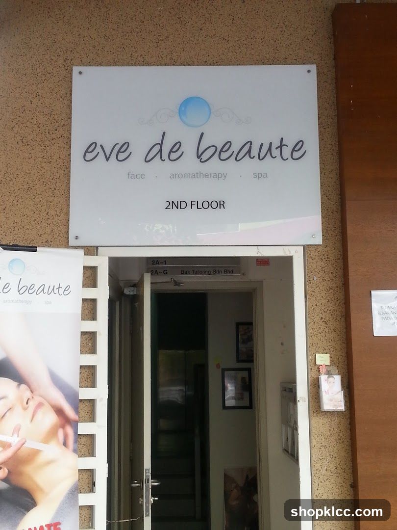 The storefront of a beauty salon named Eve de Beaute, located on the 2nd floor. The sign above the entrance displays the salon's name, along with