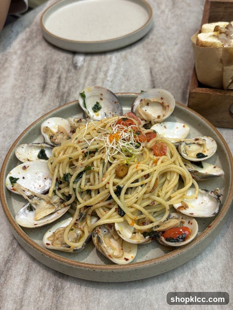 Spaghetti with Clams