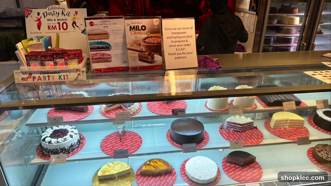 Cakes and Party Kits