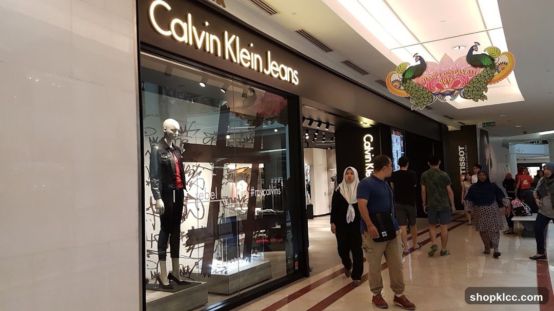 Calvin Klein Jeans Storefront