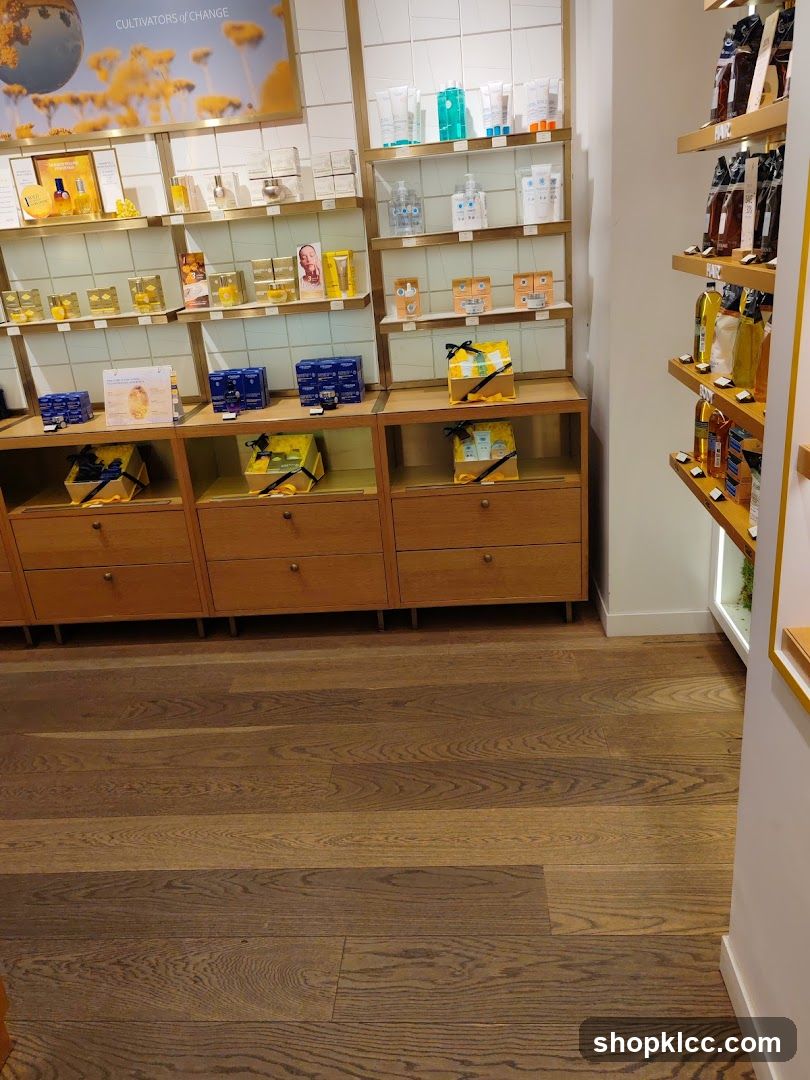 Cosmetics Display