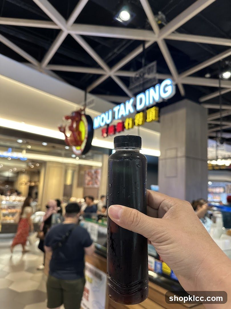 Mou Tak Ding