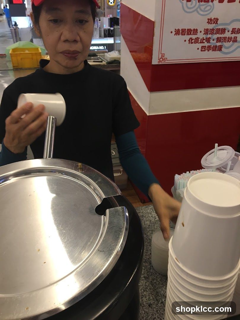 Food Stall Worker