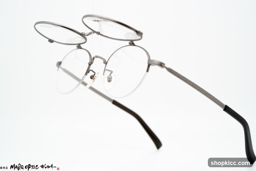 Eyeglasses