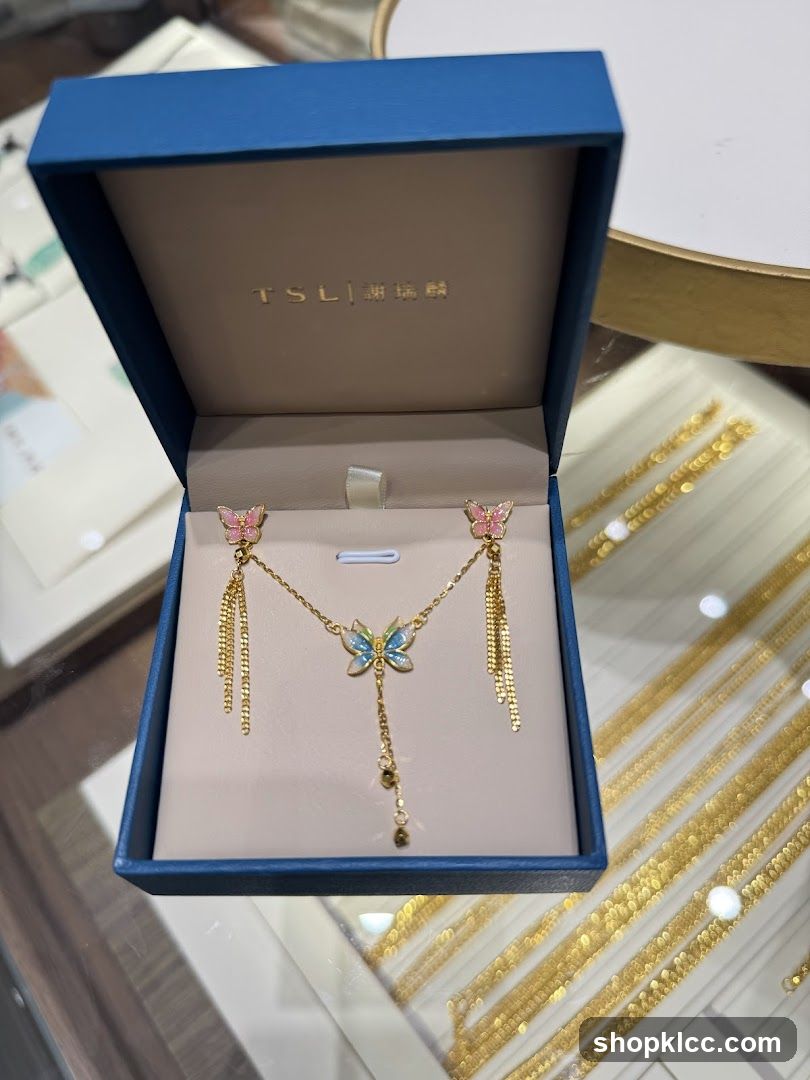 Jewelry Set in Box