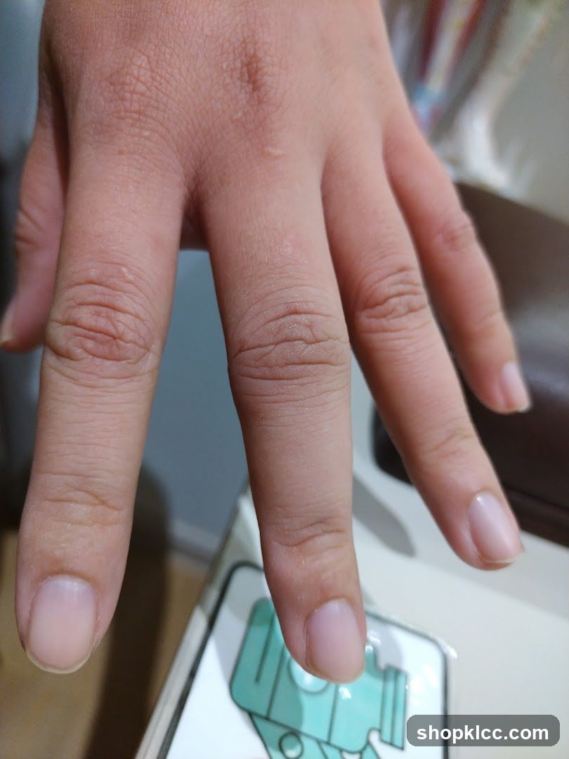 Hand and Graphic
