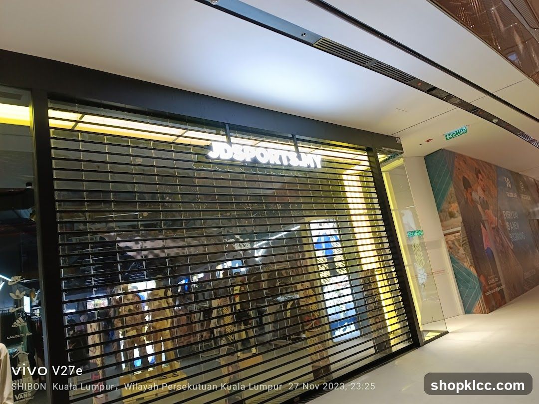 JD Sports Storefront