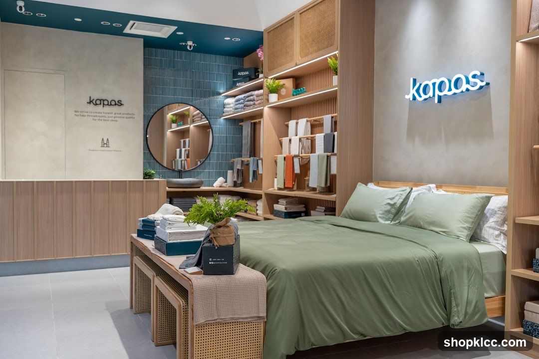 Bedroom Display with Bedding and Linens